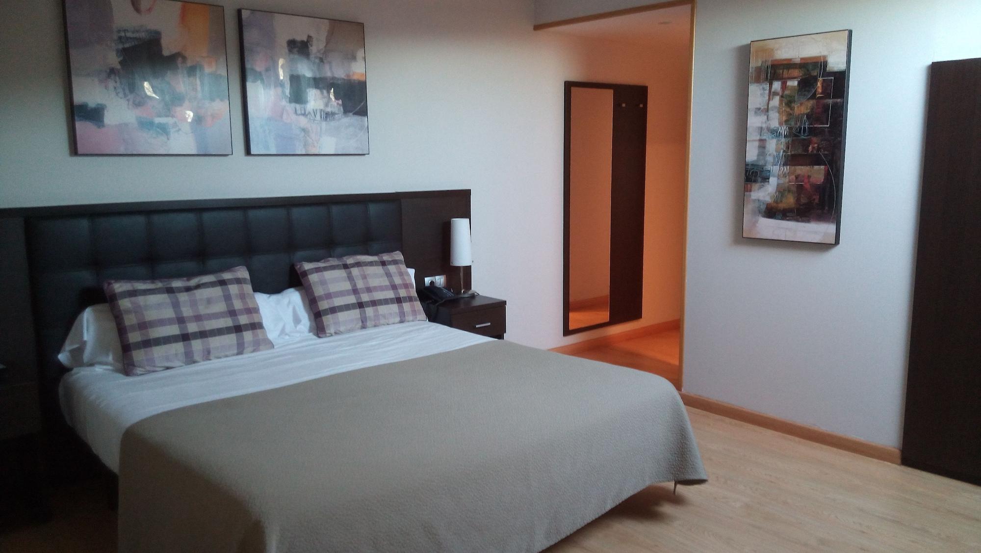 Hostal Casa Juana A Coruna Exterior photo